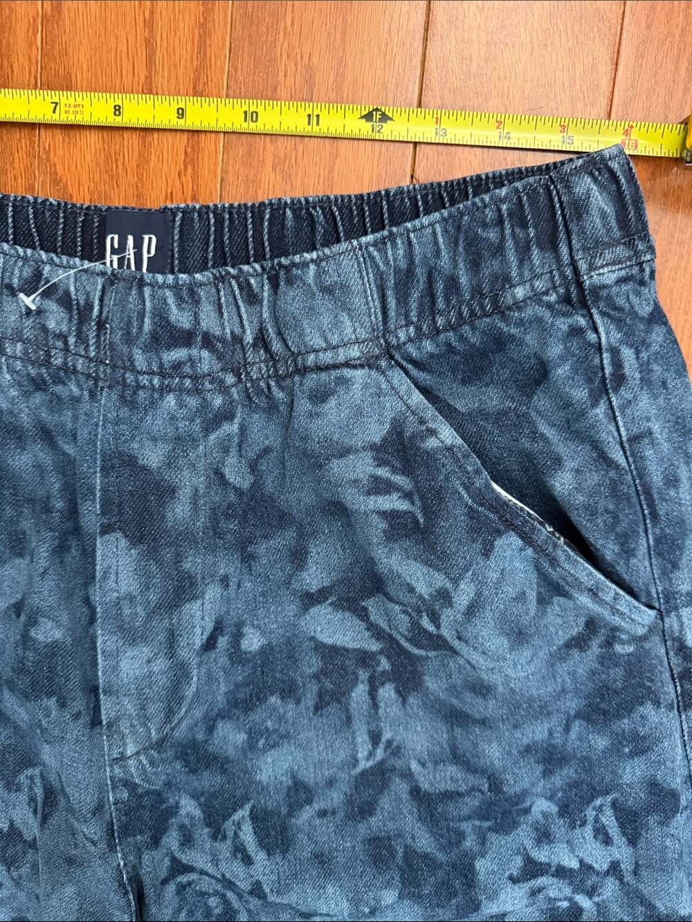 GAP Blue Floral Easy Horseshoe Barrel Leg Jeans Medium Petite - Picture 7 of 11